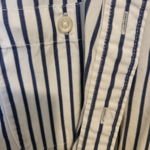 LRL Ralph Lauren White Pinstripe Button Down  Women’s L with Pocket PRE-OWNED - Picture 3 of 4